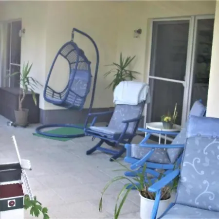 Apartamento By Interhome